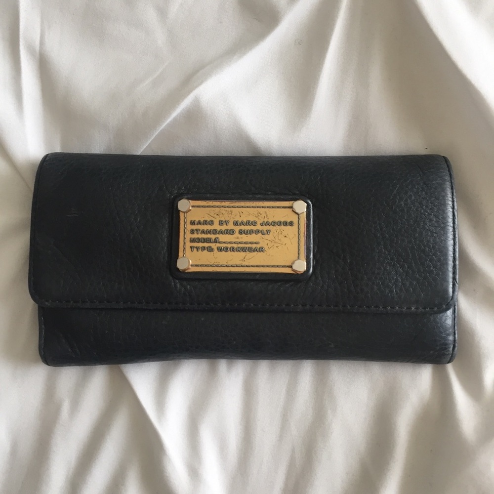 Marc by Marc Jacobs Classic Q Trifold Wallet
